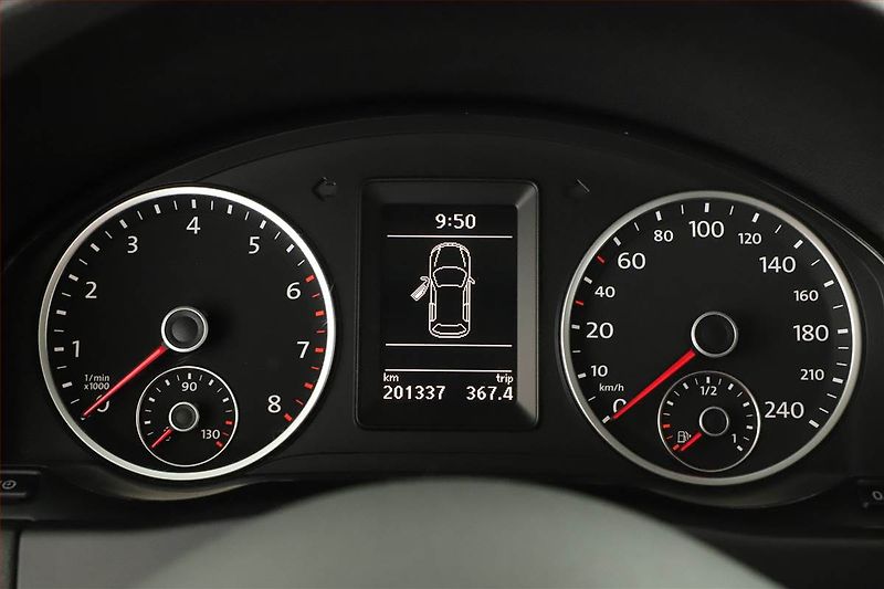 Volkswagen Tiguan (2012) 1.4 TSI, Tempomat - fotka 8 z 12
