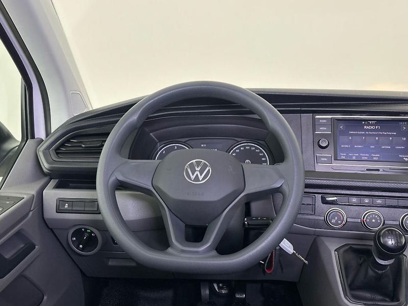 Volkswagen Transporter Long - fotka 18 z 28