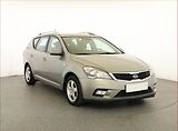 Kia Ceed (2011) 1.6 CVVT, po STK, Tažné - náhled 1