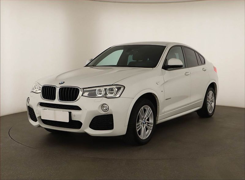 BMW X4 (2016) xDrive20d - fotka 2 z 17