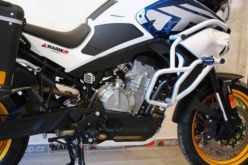 CFMOTO 800 MT (2023) 800MT Explore - SERVISKA, půvo - fotka 6 z 20