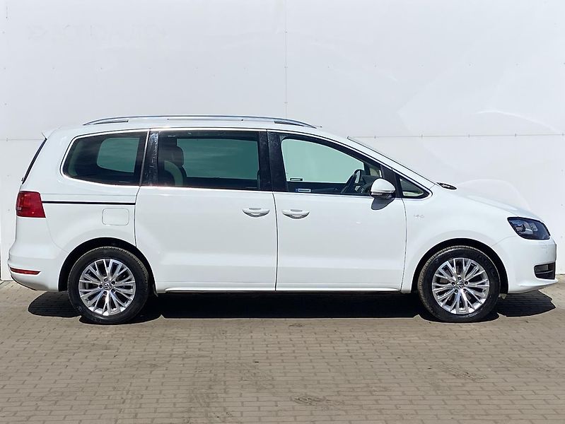 Volkswagen Sharan 2.0 TDI 130kW BMT Highline - fotka 3 z 26