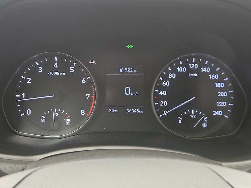 Hyundai i30 1.5i Start Plus, 1.maj. - fotka 18 z 29
