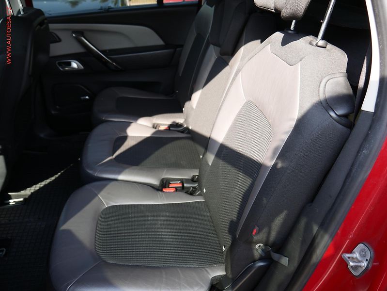 Citroën C4 Picasso (2016) 2.0 HDi, 1.maj,ČR, Klima - fotka 10 z 17