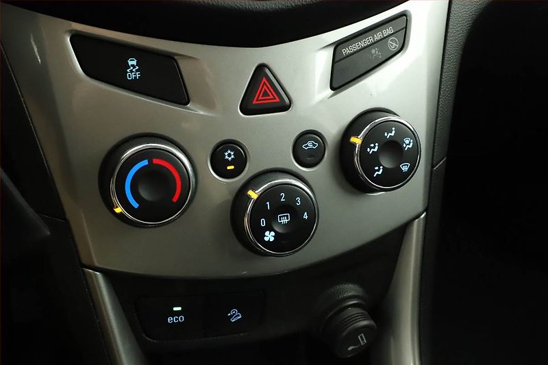 Chevrolet Trax (2013) 1.7 D - fotka 14 z 16