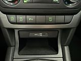 Škoda Yeti 2,0   TDI,DRIVE,TAŽNÉ,SERVISKA - náhled 20