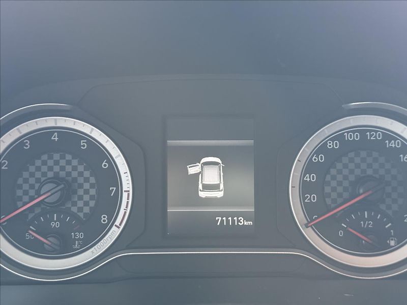 Hyundai Bayon 1,2   61kW,SERVISKA,ČR,1.MAJIT - fotka 12 z 22