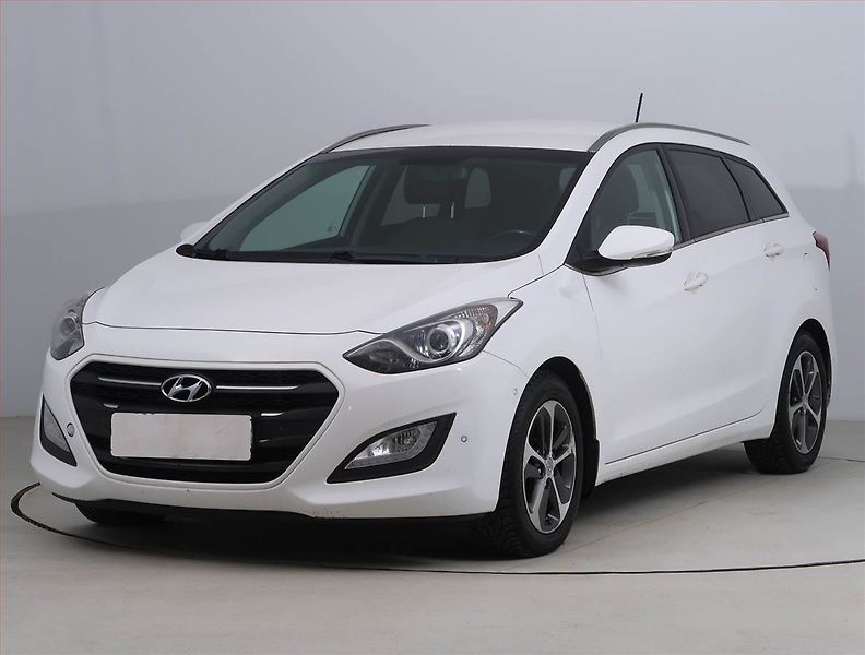 Hyundai i30 (2015) 1.6 CRDi, Serv.kniha, Navi - fotka 2 z 20