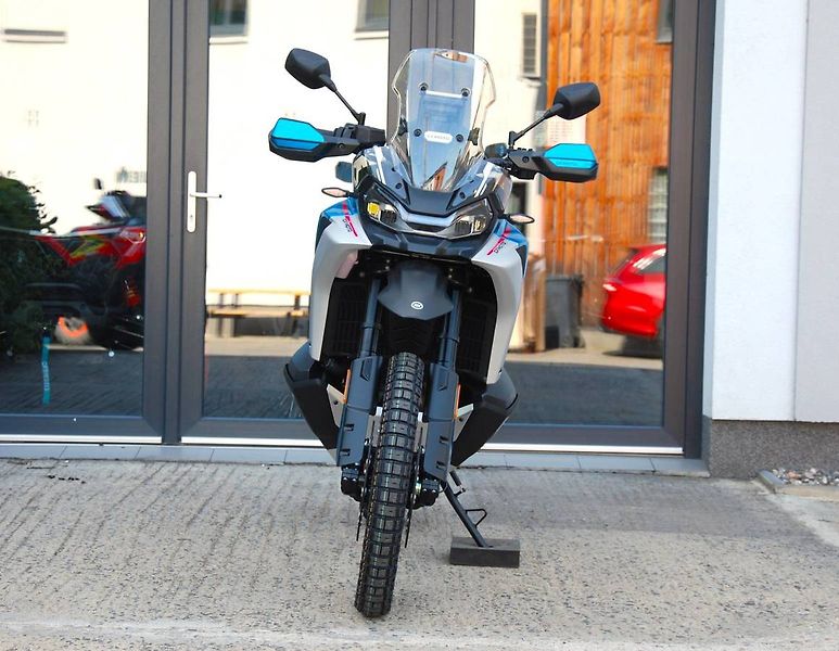 CFMOTO 800 MT (2026) 800MT-X - fotka 7 z 21