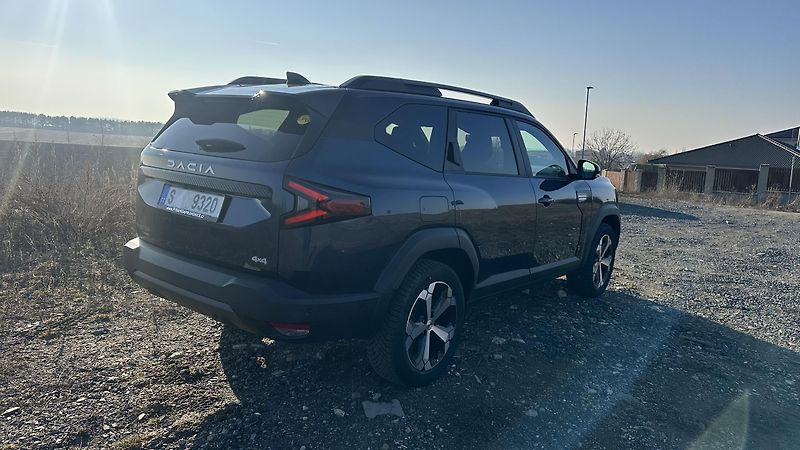 Dacia Bigster (2026) Journey Hybrid-G 150 4x4 - fotka 4 z 23