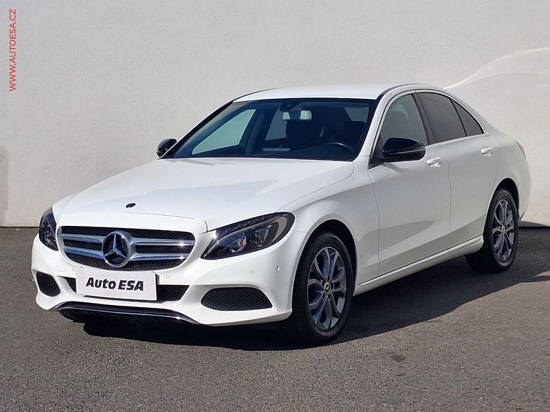 Mercedes-Benz Třídy C (2019) 2.2 CDi 220d 4Mat, 2.maj,ČR - fotka 3 z 21