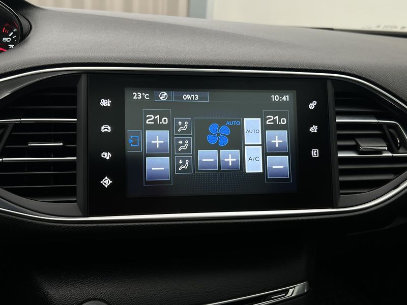 Peugeot 308 1.2 PURETECH ACTIVE 1. maj. - fotka 26 z 39