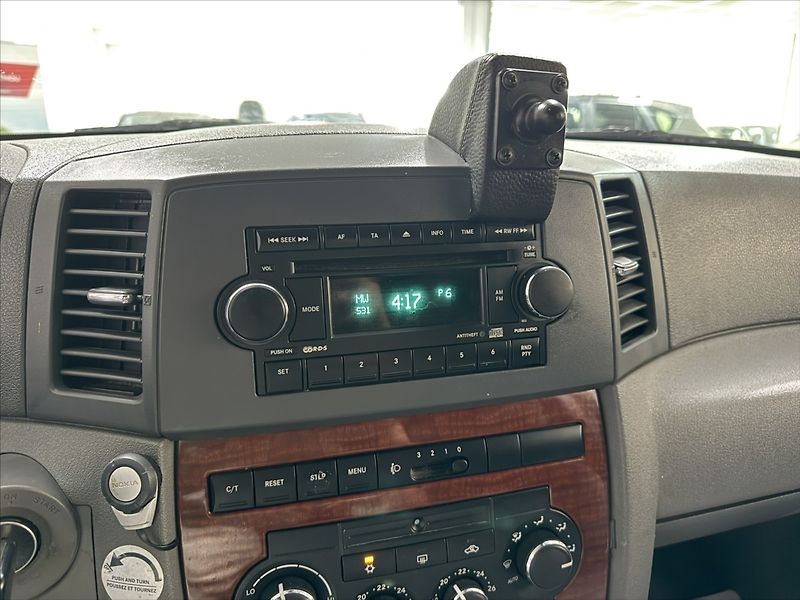 Jeep Grand Cherokee 3,0   CRDI KŮŽE VÝHŘEV TEMPO - fotka 14 z 26