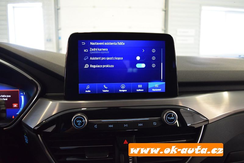 Ford Kuga 2.5 HYBRID TITANIUM 2023  - fotka 44 z 60