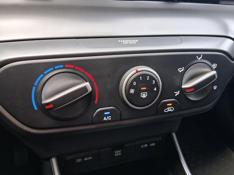 Hyundai Bayon SMART CLIMATE 1.0 T-GDi 74 kW - fotka 13 z 25