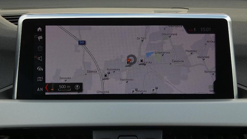 BMW X1 s Drive18d - fotka 14 z 24