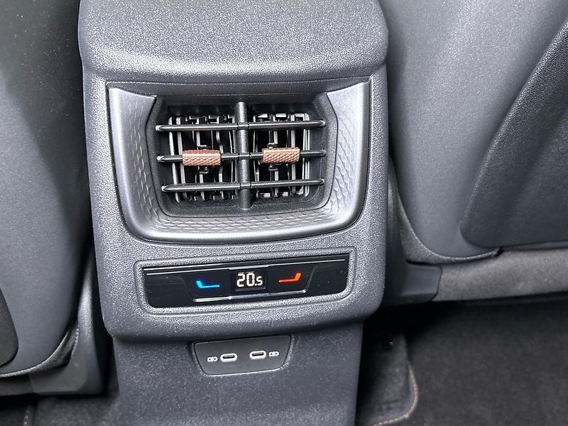 Cupra Terramar 4WD DSG - fotka 22 z 29