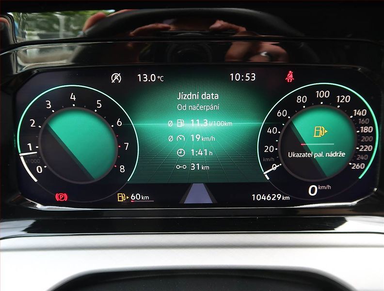 Volkswagen Golf (2021) Life 1.5 TSI, Serv.kniha - fotka 11 z 13