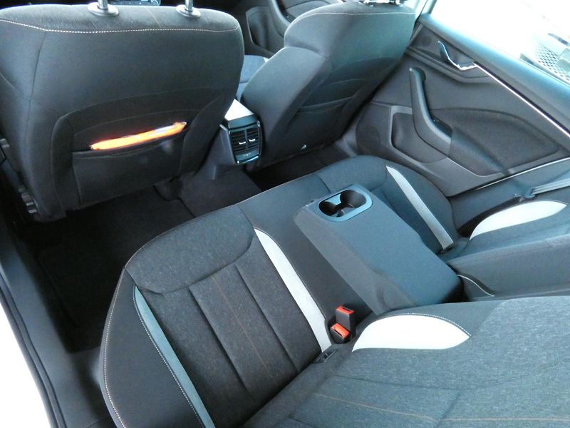 Škoda Scala FL Top Selection 1.0 TSI /85kW - fotka 25 z 30