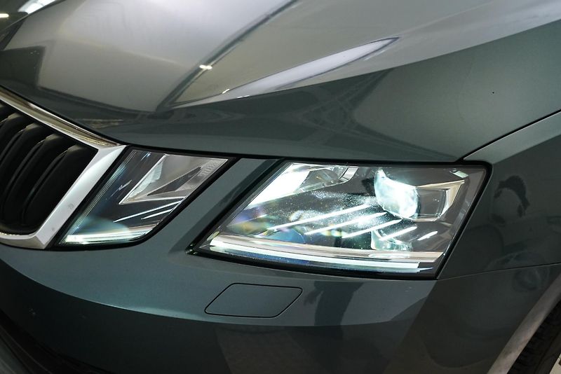 Škoda Octavia - fotka 9 z 28