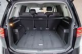 Volkswagen Touran 2.0TDI DSG*TAŽNÉ*7.MÍST*ČR 1.M - náhled 44