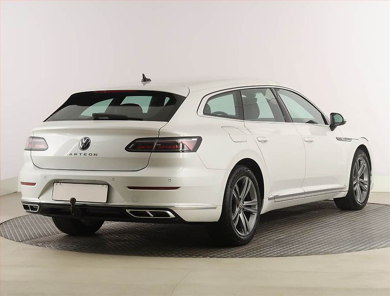 Volkswagen Arteon (2023) 2.0 TDI - fotka 5 z 28