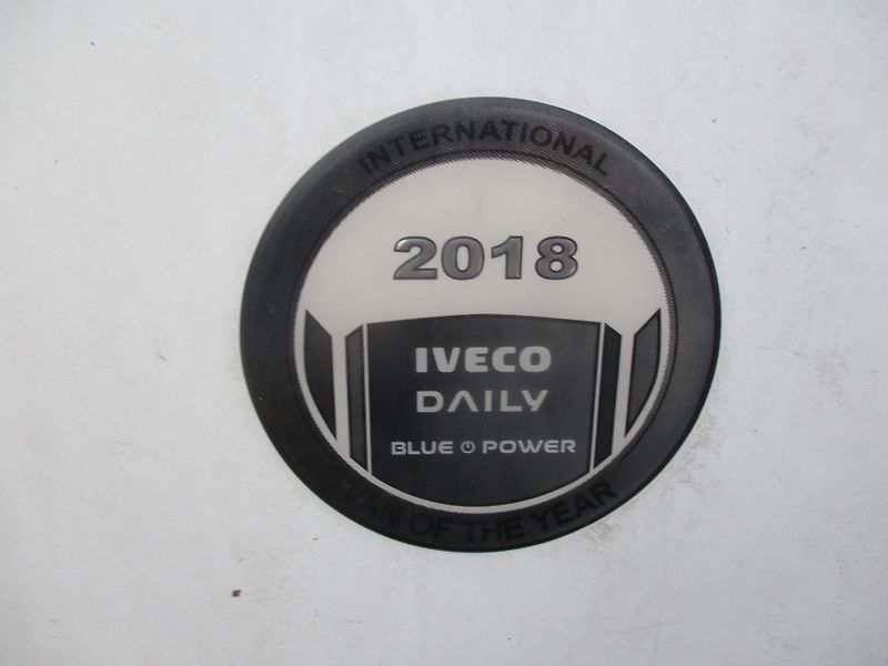 Iveco 35S18 3,0L 10 palet čelo - fotka 32 z 37