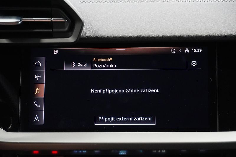 Audi A3 2.0TDI,110kW,S-LINE,ČR,DPH,ACC - fotka 23 z 31