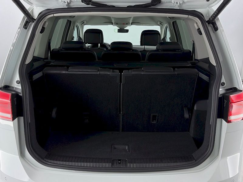 Volkswagen Touran (2025) Comfortline GOAL 1.5 TSI 110kW - fotka 31 z 32
