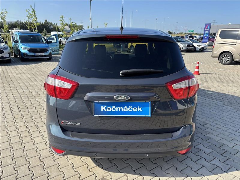 Ford C-MAX 2,0 TDCi 103kW Titanium - fotka 4 z 39
