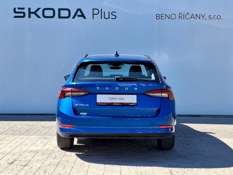 Škoda Octavia (2020) Combi Ambition Plus 1,5TSi 110 - fotka 13 z 33