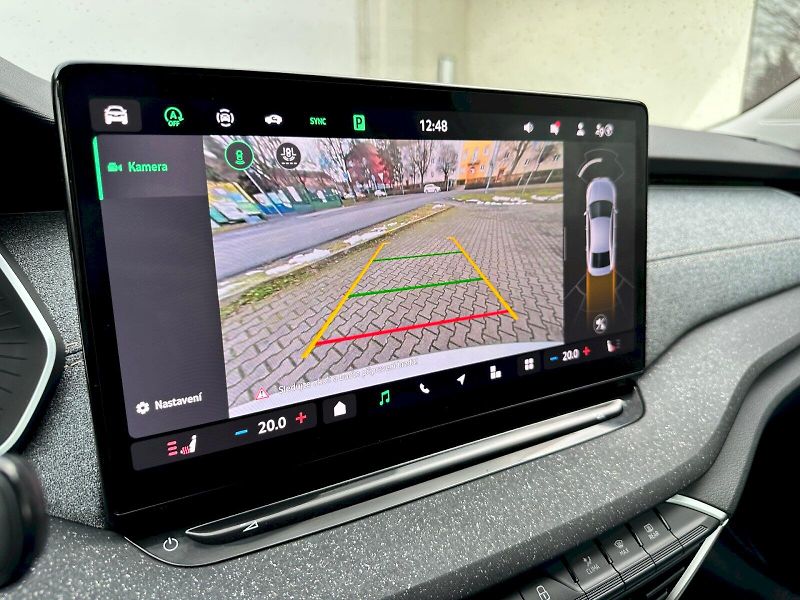 Škoda Octavia (2024) 1.5 TSI 110kW MHEV Top Selecti - fotka 16 z 23