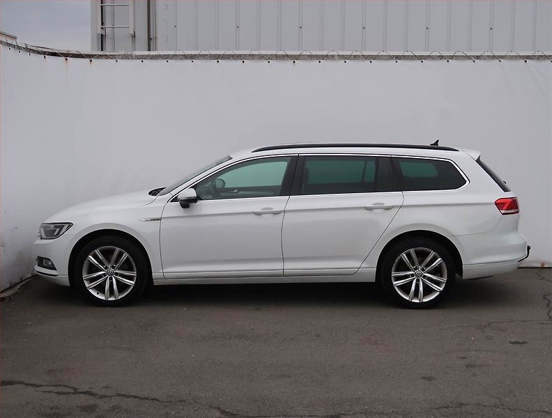 Volkswagen Passat (2015) Comfortline 2.0 TDI, 4X4 - fotka 3 z 21