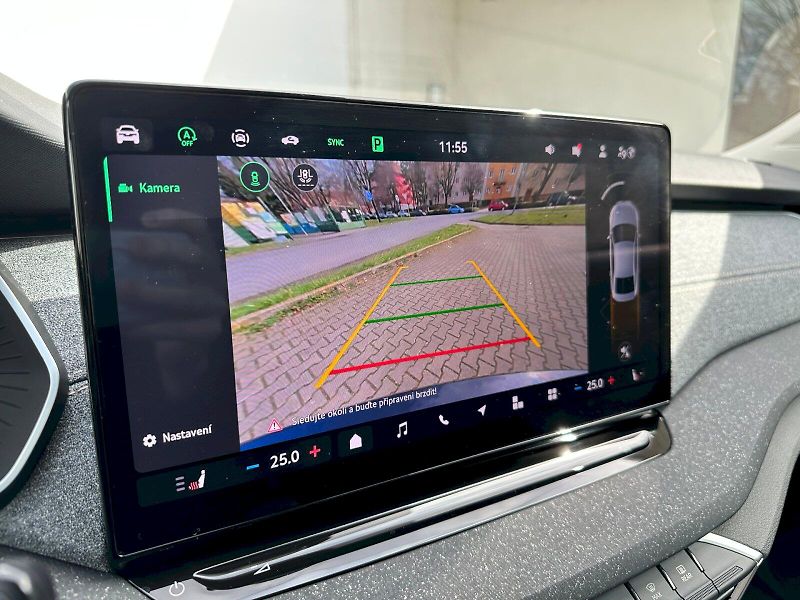 Škoda Octavia (2024) 1.5 TSI 110kW MHEV Top Selecti - fotka 16 z 25