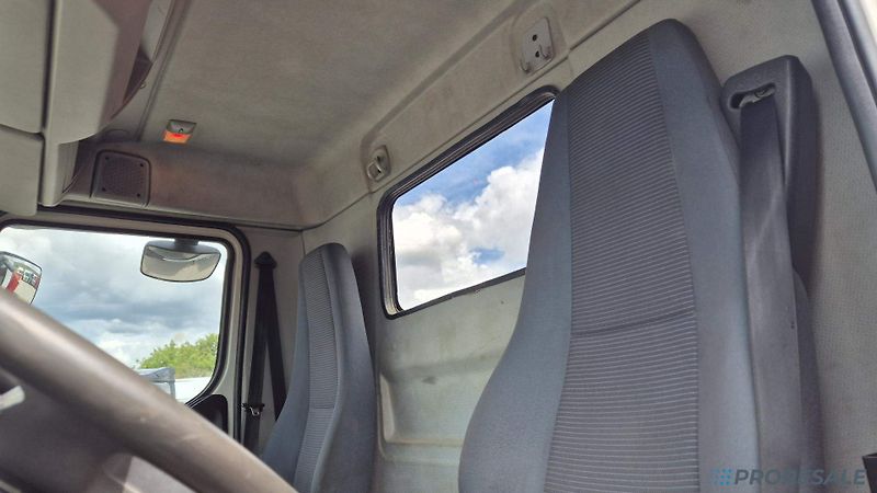 Volvo FL 240 B3C 4x2 EURO 5 - hákový - fotka 9 z 14