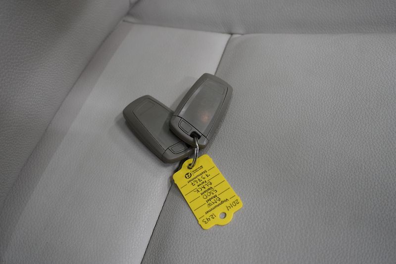 BMW Řada 5 (2014) 530D 190kW GRANTURISMO XDRIVE - fotka 32 z 32