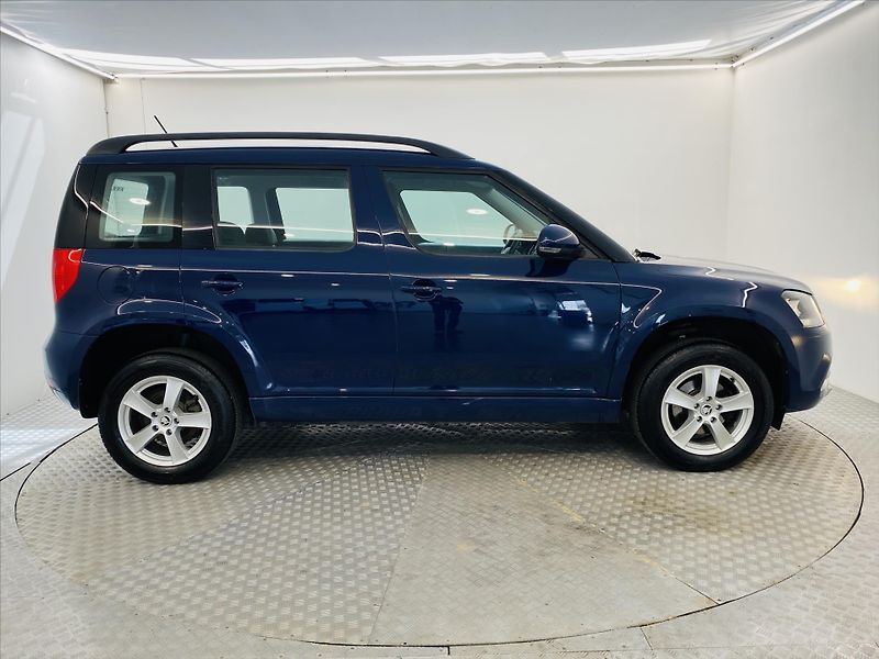 Škoda Yeti 2,0 TDI 81 kW 4x4 Klima - fotka 23 z 25