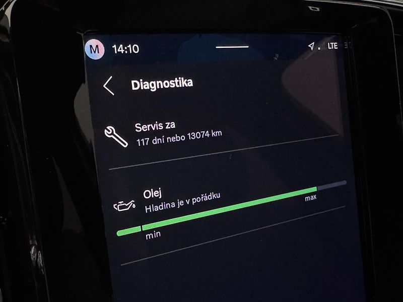 Volvo XC40 B3 DARK PLUS CZ 1.maj - fotka 46 z 48