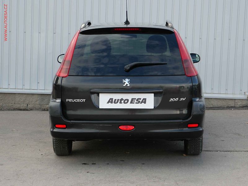 Peugeot 206 (2004) 1.4HDi, X-Line, AC - fotka 5 z 16