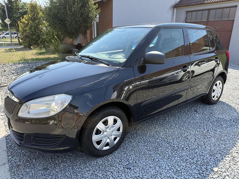 Škoda Fabia 1.4i 63 KW 1 MAJITEL - fotka 1 z 13