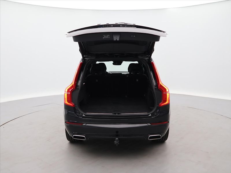 Volvo XC90 2.0 B6 220kW R-Design CZ Aut. - fotka 9 z 36