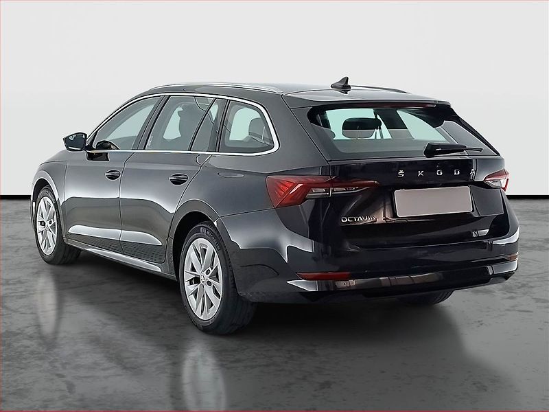 Škoda Octavia (2022) 2.0 TDI - fotka 4 z 17