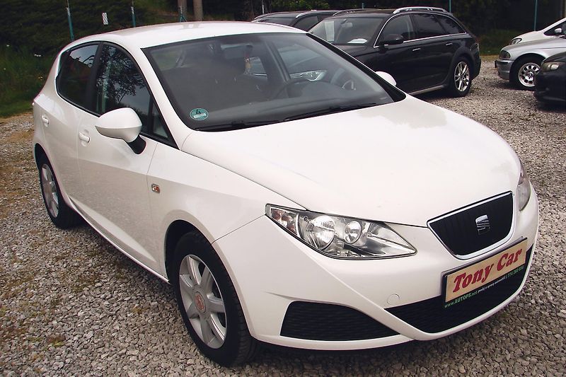 Seat Ibiza IV 1,4TDi 80PS EcoMotive KLIMA - fotka 4 z 32