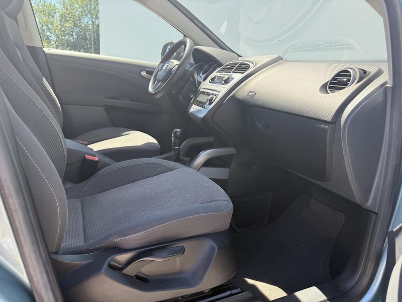 Seat Altea (2009) 1.6 i servisní knížka - fotka 15 z 40