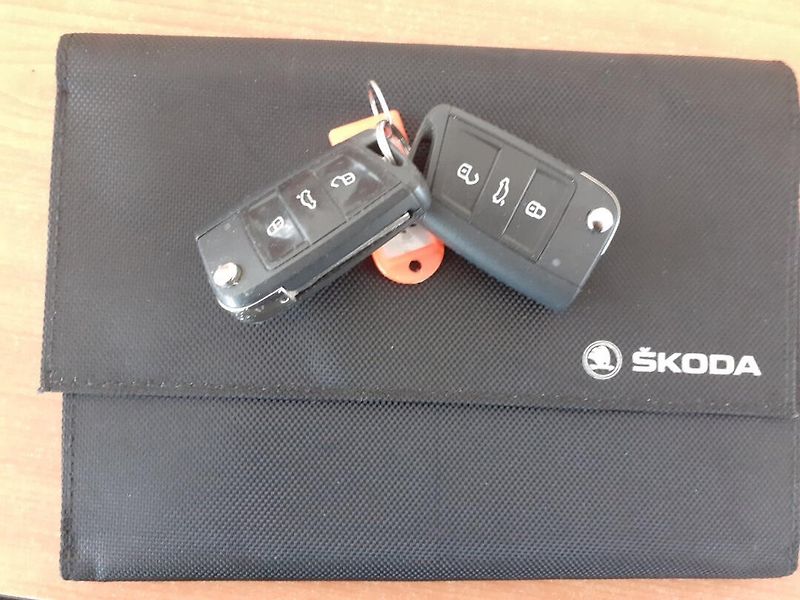 Škoda Fabia (2019) III Kombi 1.0 TSi 81KW - fotka 35 z 42