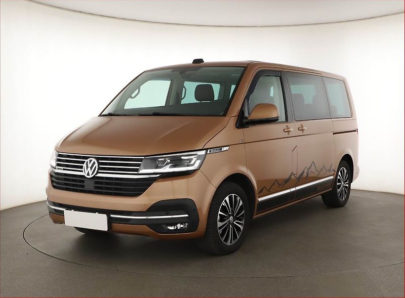 Volkswagen Multivan (2021) Highline 2.0 TDI 4Motion, ČR - fotka 2 z 20
