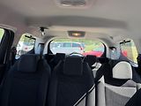 Peugeot 5008 1.6 HDI 7 MIST - náhled 18