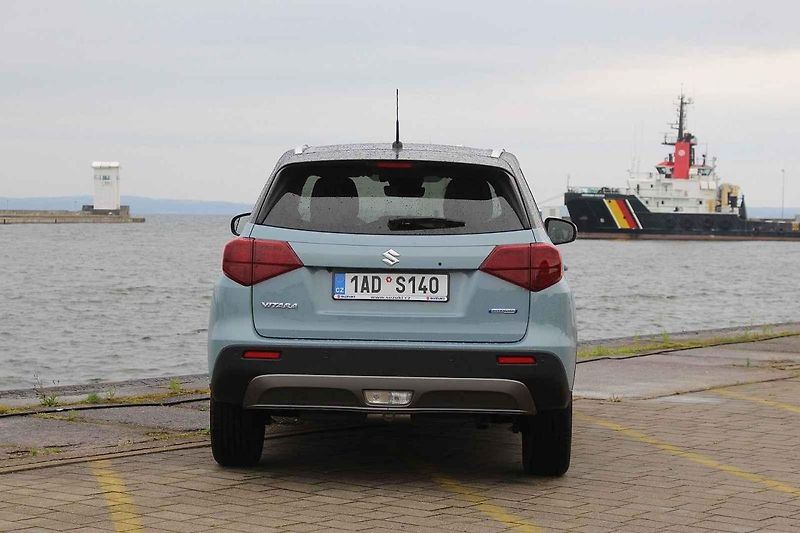 Suzuki Vitara je univerzální auto pro všední dny i víkendy