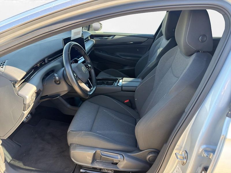 Volkswagen ID.7 Tourer Pro HuD 360 Matrix Taž - fotka 7 z 12