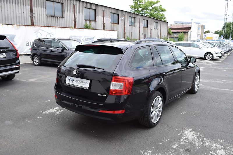 Škoda Octavia (2016) 1.4TSI 110kw AMBITION GREENLIN - fotka 7 z 48